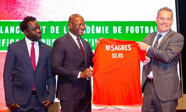 Parceria entre o SL Benfica e o campe&#227;o da CAN 2024 Costa do Marfim
