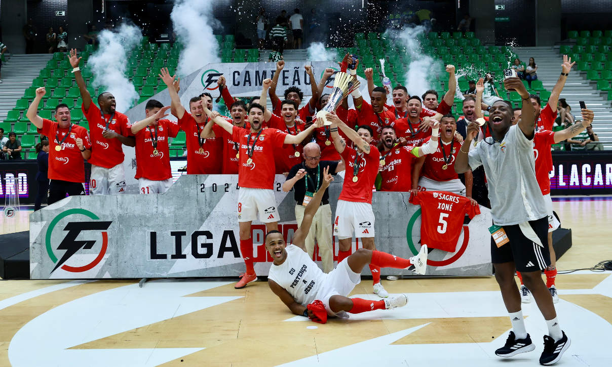 Campeões Nacionais