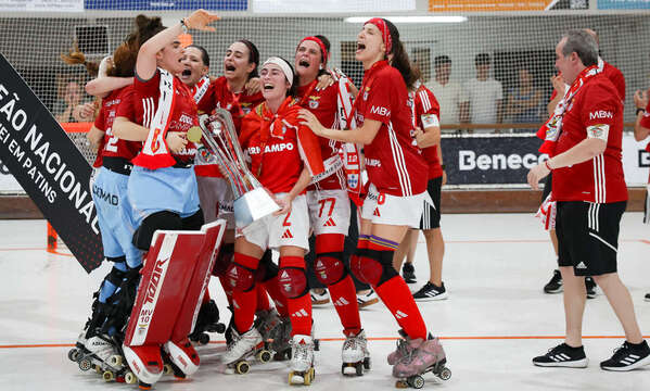 Women&#39;s Roller Hockey