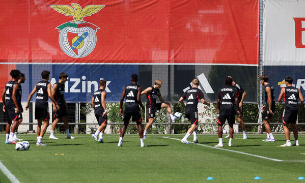 Working group in training